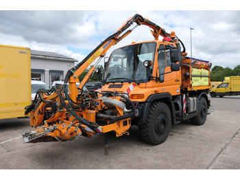 Tipper UNIMOG U400
