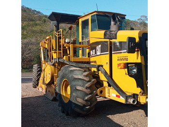 Soil stabilizer CATERPILLAR