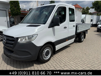 Flatbed van MERCEDES-BENZ Sprinter 211