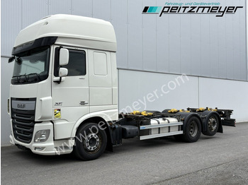 Container transporter/ Swap body truck DAF XF 460
