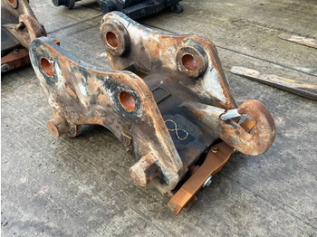Quick coupler CATERPILLAR