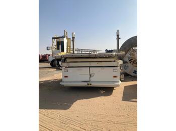 FMC Main Deck Loader 14 tons Commander 30 - Aircraft cargo loader: picture 1 FMC Main Deck Loader 14 tons Commander 30 - Aircraft cargo loader: picture 1