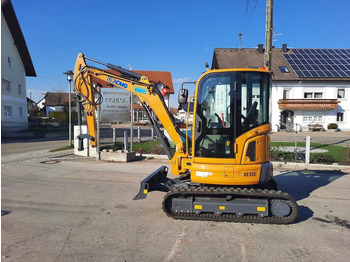 Mini excavator KOMATSU