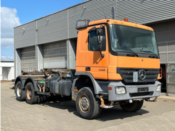 Hook lift truck Mercedes-Benz Actros 3336 AK 6x6  Abrollkipper org. nur 84TKM: picture 2