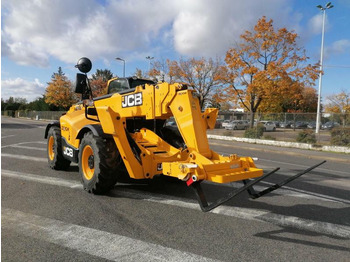 Telescopic handler JCB