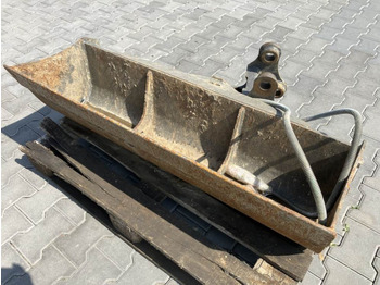 Backhoe loader VOLVO