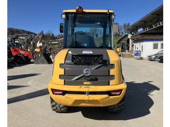 Skid steer loader Volvo JL25H Electric: picture 5