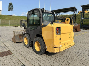 Skid steer loader Volvo MC70C: picture 3