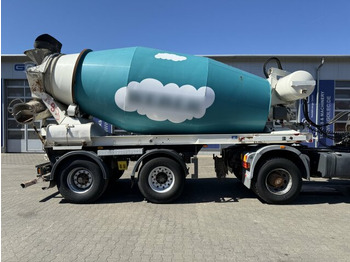 Concrete mixer semi-trailer