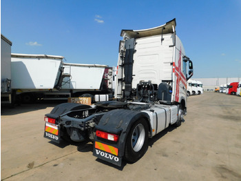 Tractor unit Volvo Fh: picture 3