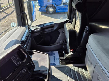 Tractor unit Scania R 450: picture 5