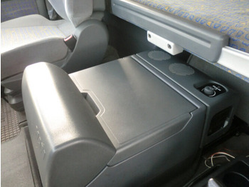 Cab chassis truck MAN TGA 18.360 4x2: picture 4