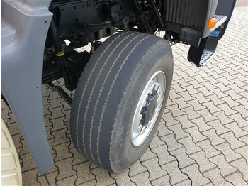 Dropside/ Flatbed truck MAN TGS 18.360/440 4x4 BL TGS 18.360/440 4x4 BL, Winterdienstausstattung: picture 4