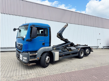 Hook lift truck MAN TGS 26.400