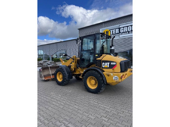 Wheel loader CAT 908 H: picture 4