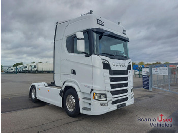 Tractor unit SCANIA S 660