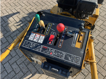 Trencher VERMEER RTX100: picture 5