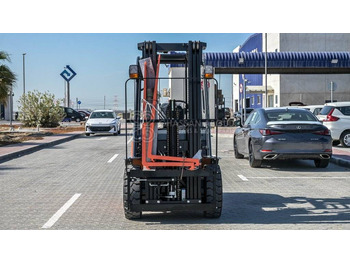 Diesel forklift TOYOTA FORKLIFT DIESEL 3TON 3STAGE, 3LEVER 4500MM W/ SIDE SHIFT MY24: picture 2