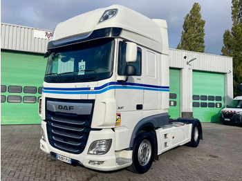 Tractor unit DAF XF 530