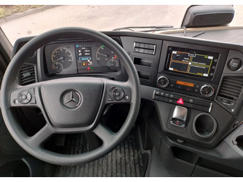 New Tractor unit Mercedes-Benz Actros: picture 5