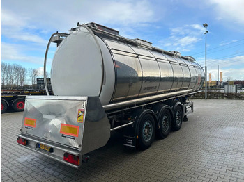 Tank semi-trailer for transportation of food Feldbinder LEBENSMITTEL / LEVENSMIDDELEN FOOD / 33.500L / 3-COMP / PUMPE / INOX / NL-trailer / APK: 07-2026: picture 3 Tank semi-trailer for transportation of food Feldbinder LEBENSMITTEL / LEVENSMIDDELEN FOOD / 33.500L / 3-COMP / PUMPE / INOX / NL-trailer / APK: 07-2026: picture 3
