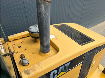 Wheel loader Cat 938G: picture 5