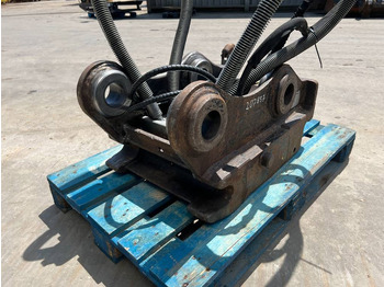 Quick coupler for Construction machinery OilQuick OQ70/55 - 323E: picture 5