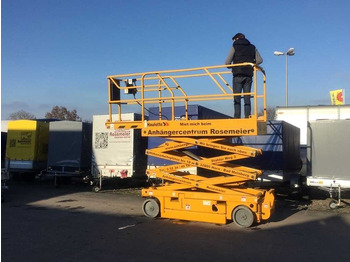 New Scissor lift Scherenbühne Compact 8 Sonderanhänger Mietgerät: picture 4