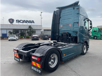 Tractor unit VOLVO FH500: picture 4 Tractor unit VOLVO FH500: picture 4