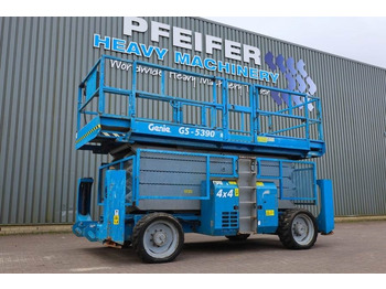 Scissor lift GENIE