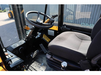 Rough terrain forklift JCB 940-4 T4 Valid inspection, *Guarantee! Diesel, 4x4: picture 3 Rough terrain forklift JCB 940-4 T4 Valid inspection, *Guarantee! Diesel, 4x4: picture 3