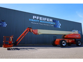 Telescopic boom JLG