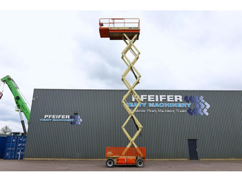 Scissor lift JLG M4069 Hybrid, 14.2m Working Height, 360kg Capacity: picture 3