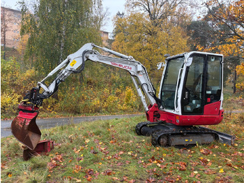 Excavator TAKEUCHI
