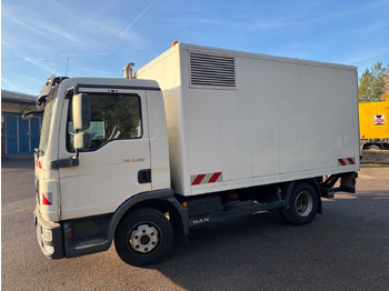 Truck MAN TGL 8.220