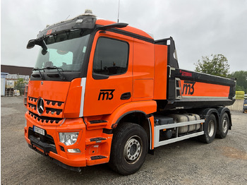 Truck MERCEDES-BENZ