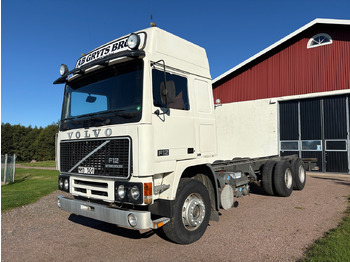 Truck VOLVO F12