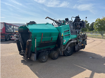 Asphalt paver VÖGELE