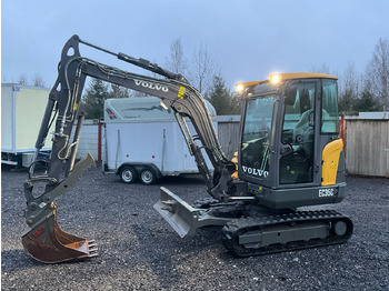 Excavator VOLVO EC35C