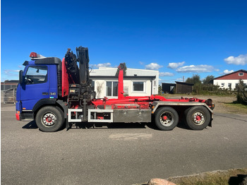 Hook lift truck VOLVO FM12