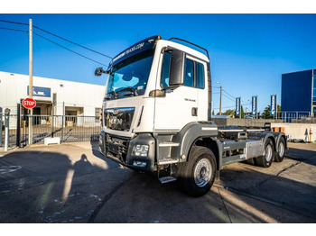 Hook lift truck MAN TGS