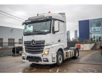 Tractor unit MERCEDES-BENZ Actros 1845