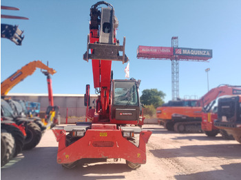Telescopic handler MANITOU MRT1635: picture 3