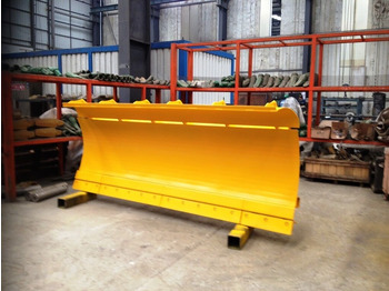 New Snow plough Caterpillar SNOW BLADES: picture 2 New Snow plough Caterpillar SNOW BLADES: picture 2