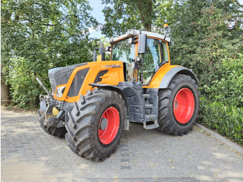 Farm tractor FENDT 828 Vario