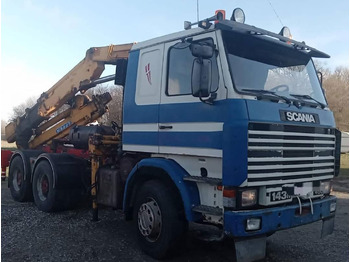 Tractor unit Scania R143-450 V8 Tractor unit with crane: picture 3