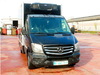 Refrigerated van MERCEDES-BENZ Sprinter 319