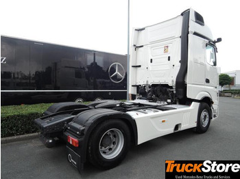 Tractor unit Mercedes-Benz Actros 1845 LS: picture 4
