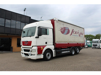 Curtainsider truck MAN TGX 26.440