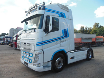 Tractor unit VOLVO FH13 500
